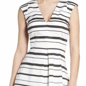 French Connection Summer White Black/White Joshua Stripe Fit & Flare,Sz0,Used 1x